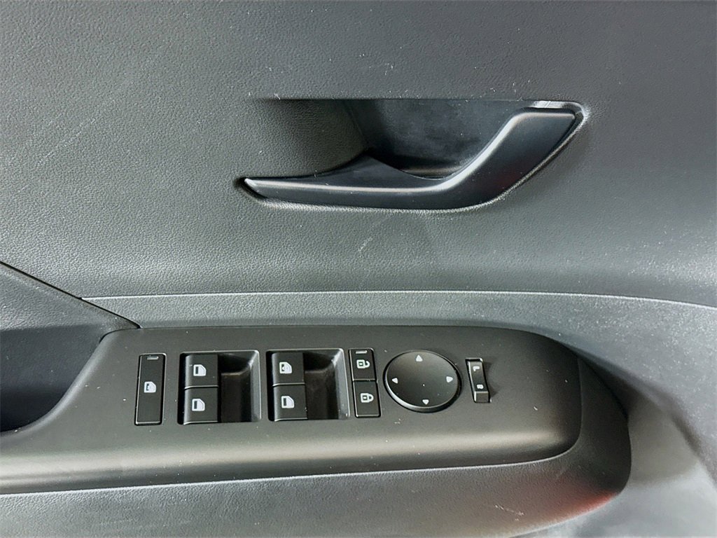 Certified 2024 Hyundai Kona SEL image 21