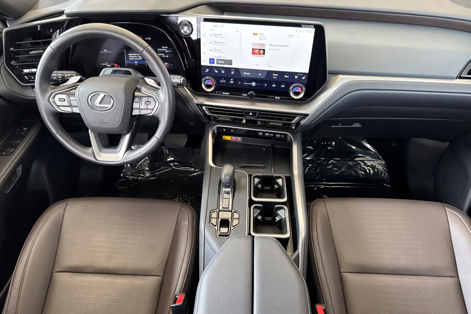 Used 2025 Lexus TX 350 AWD image 3