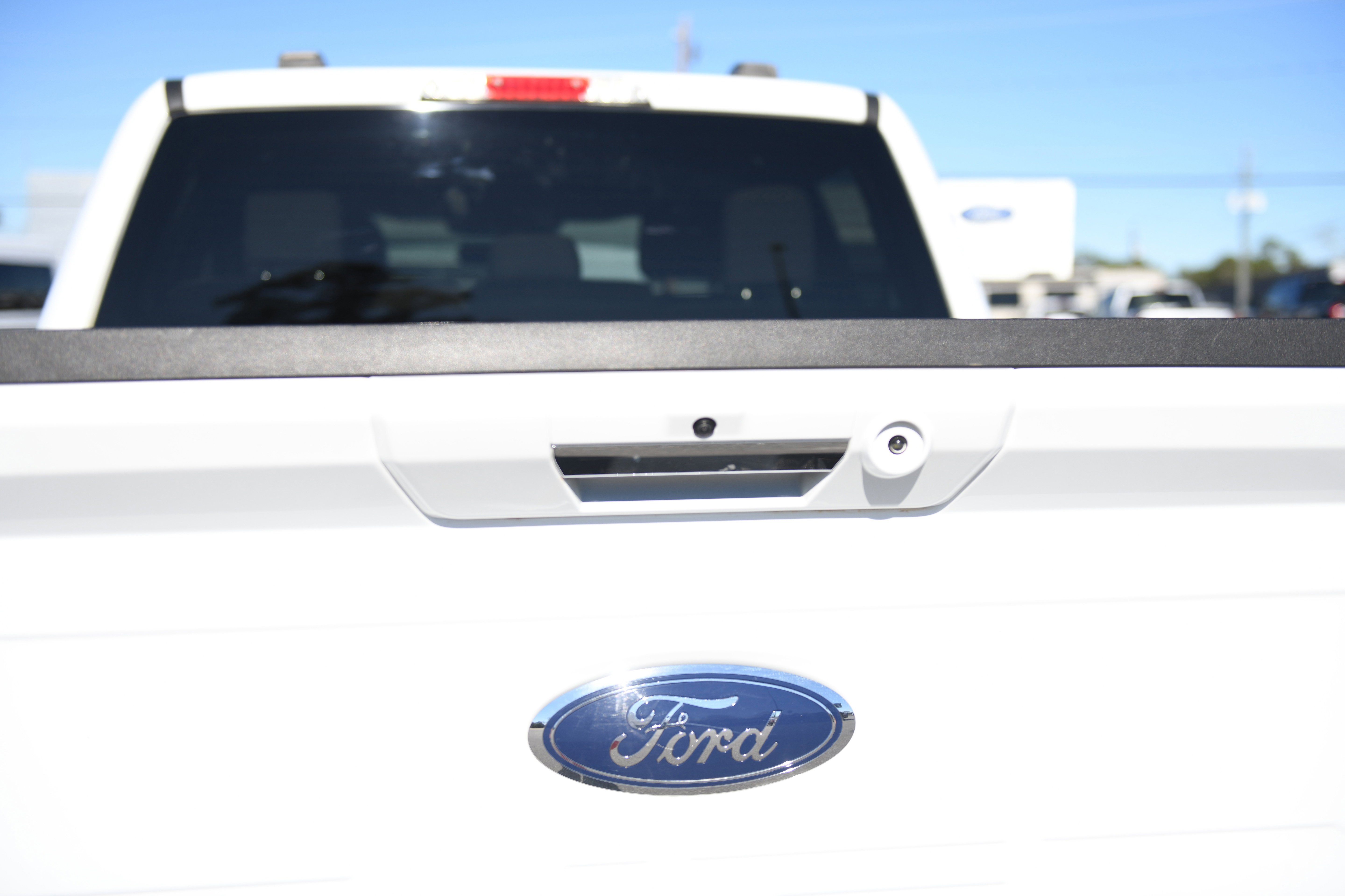 Used 2023 Ford F150 XLT w/ Equipment Group 302A High image 10