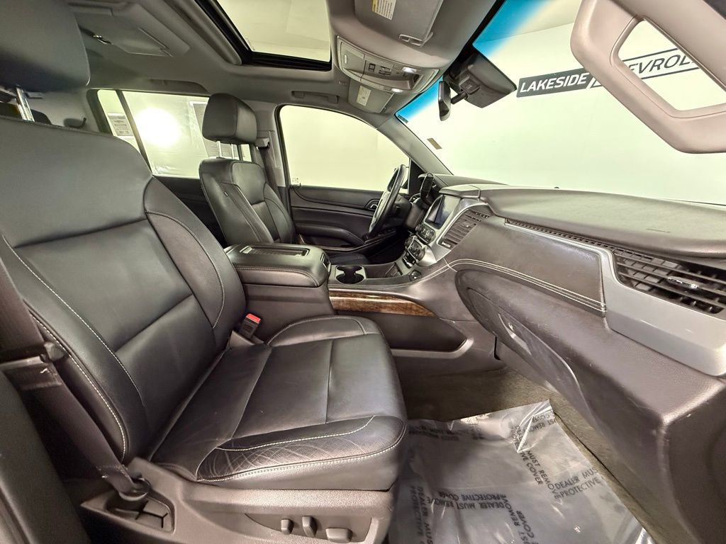 Used 2016 Chevrolet Suburban LT AWD/4WD image 19