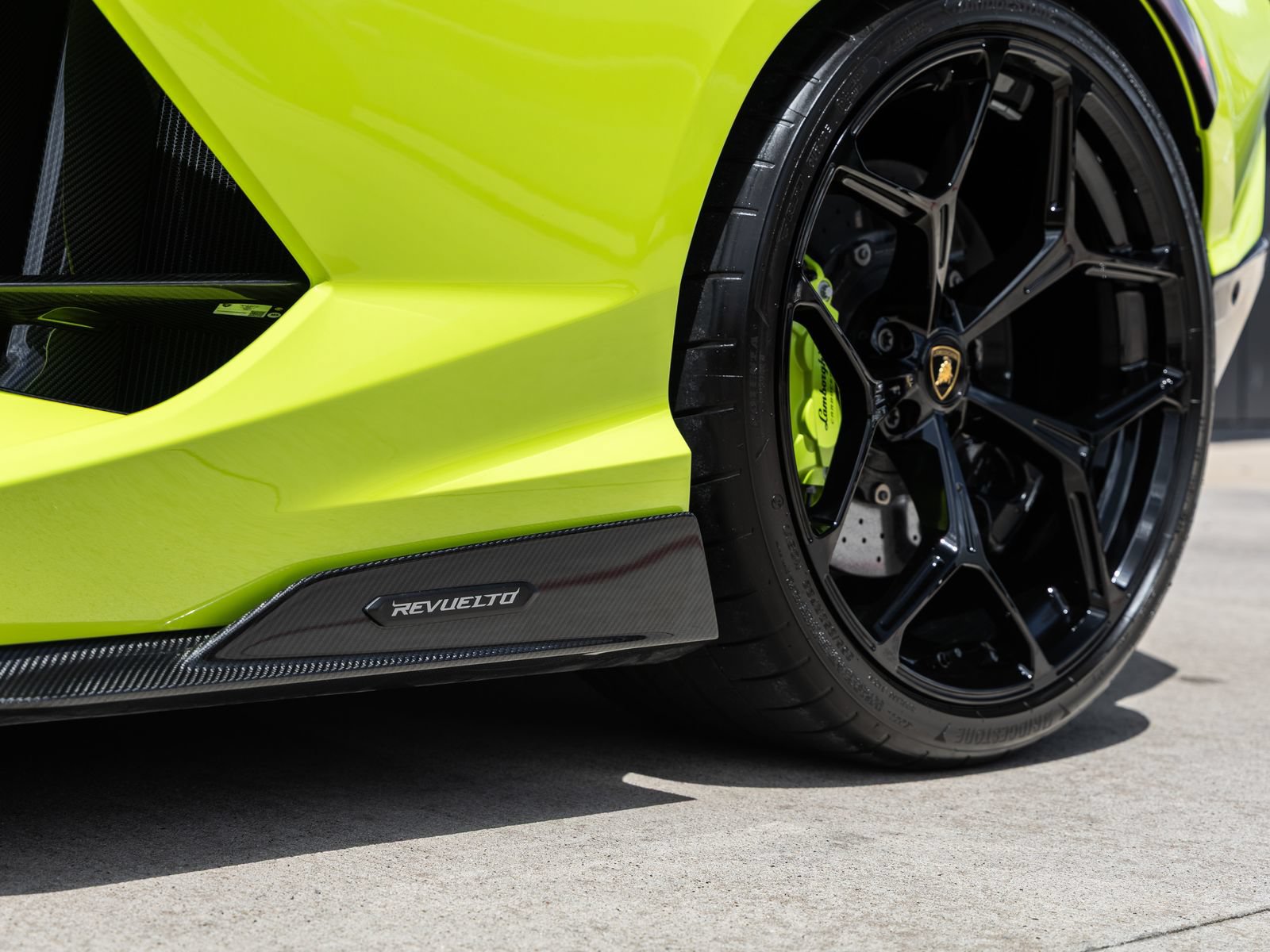 Used 2025 Lamborghini Revuelto AWD/4WD image 20