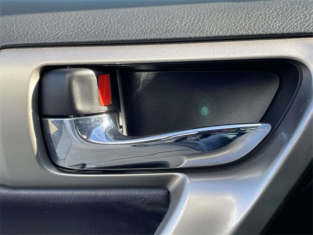 Used 2017 Lexus GX 460 image 20