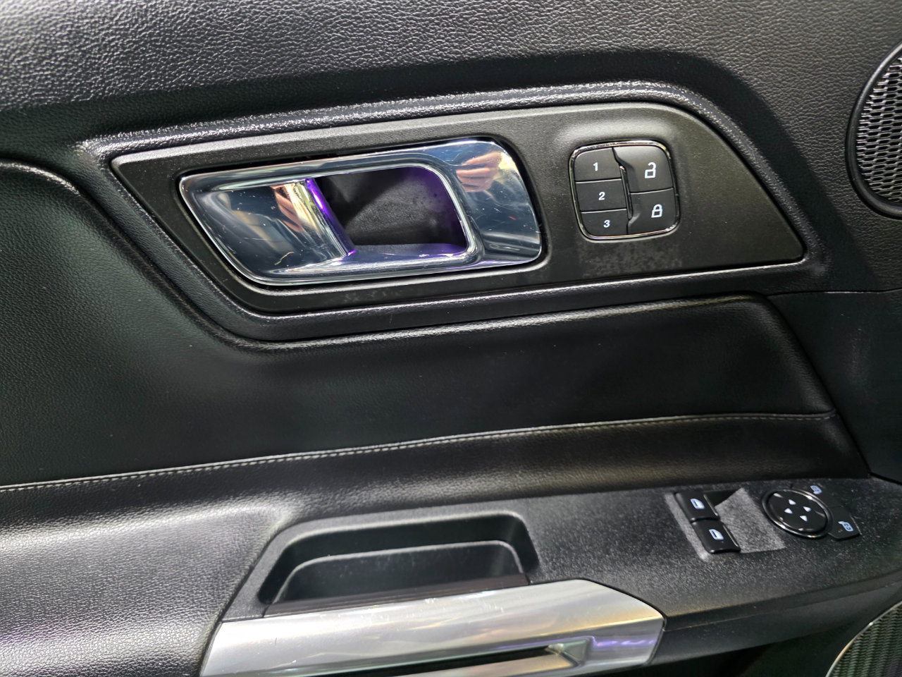 Used 2015 Ford Mustang GT Premium w/ Equipment Group 401A image 19