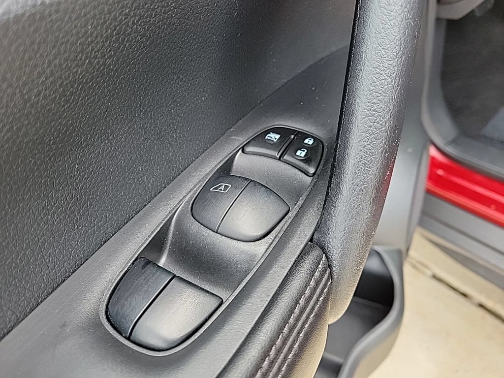 Used 2019 Nissan Rogue SL w/ Premium Package AWD/4WD image 30