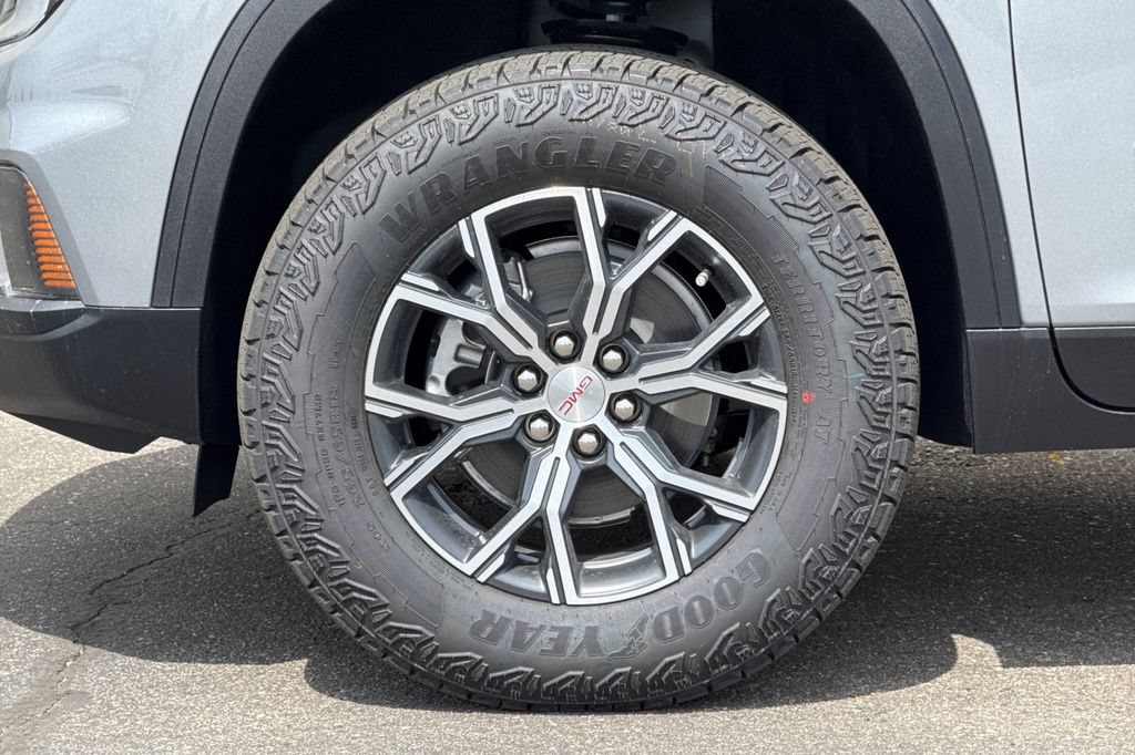 New 2027 GMC Acadia AT4 w/ Luxury Package AWD/4WD image 29
