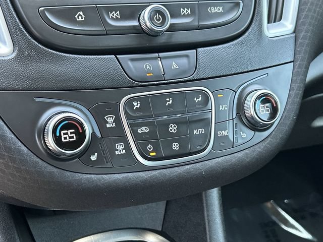 Used 2023 Chevrolet Malibu LT FWD image 27