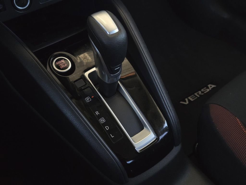 Certified 2025 Nissan Versa SR w/ Trunk Package image 21