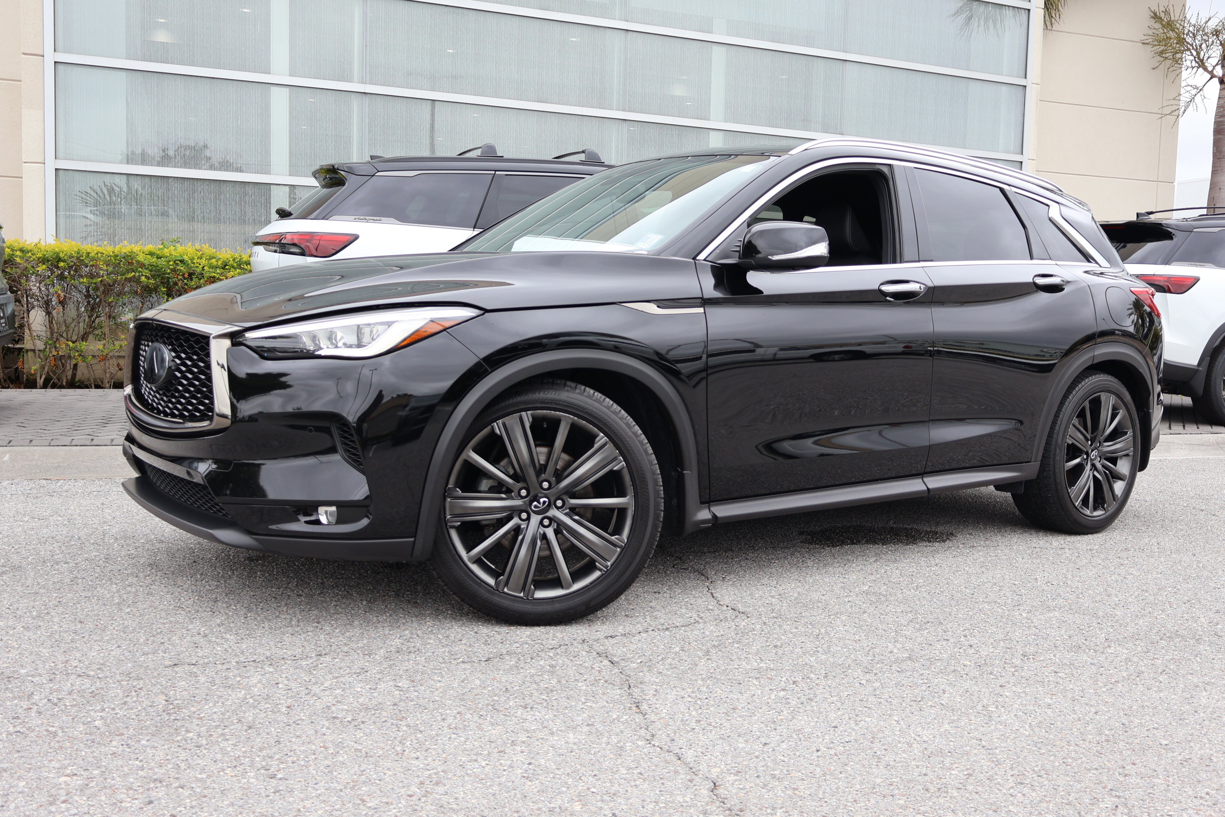 Certified 2020 INFINITI QX50 Essential w/ Edition 30 Package AWD/4WD image 1