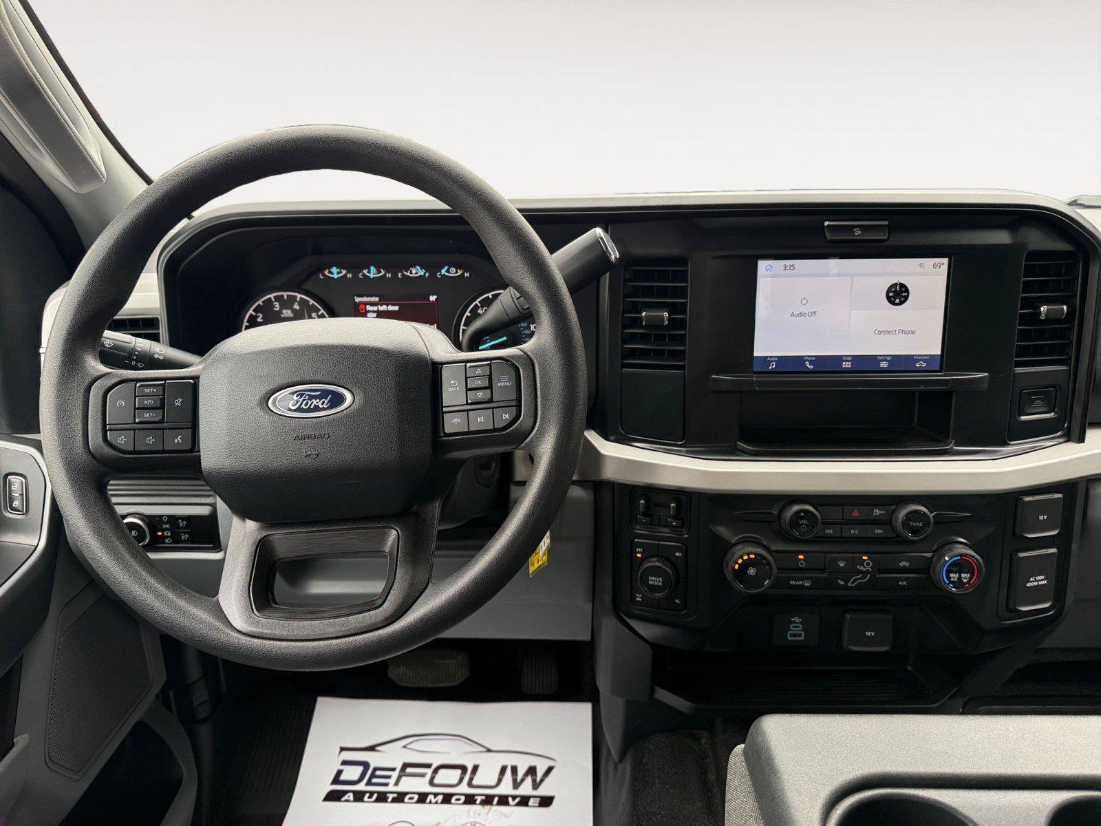 Used 2025 Ford F350 XLT w/ FX4 Off-Road Package AWD/4WD image 13