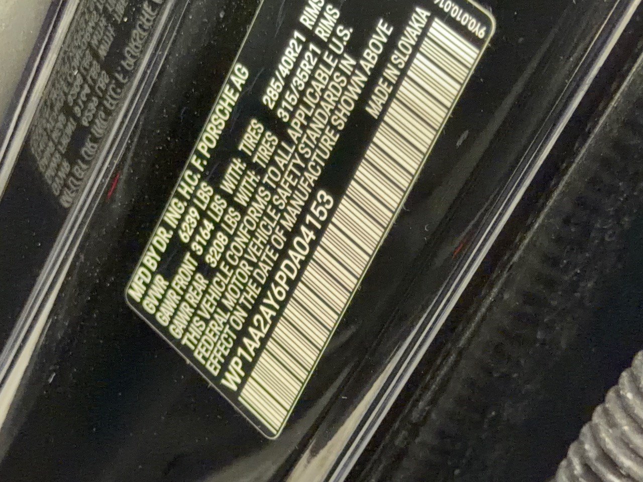Certified 2023 Porsche Cayenne AWD/4WD image 31