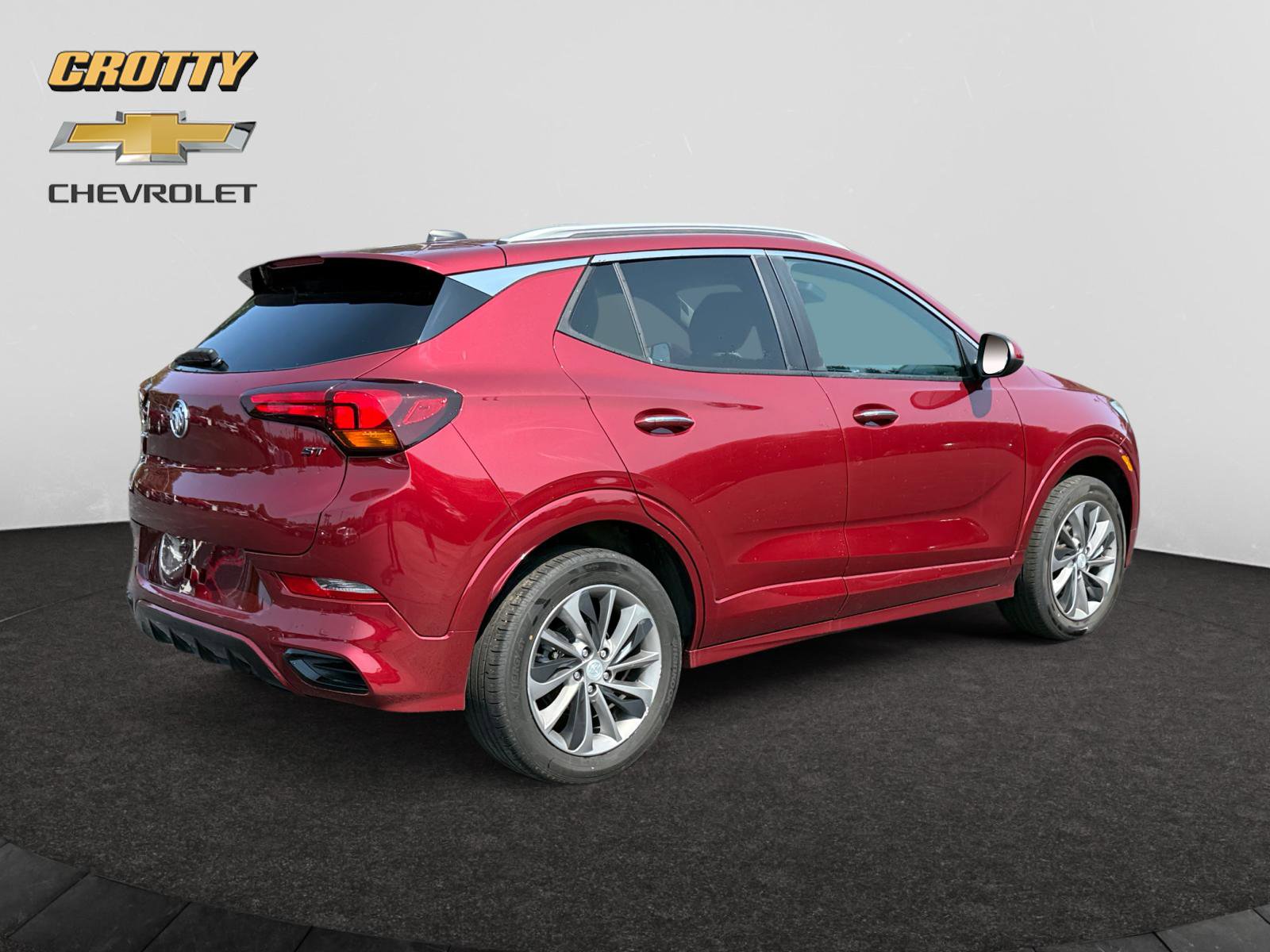 Used 2023 Buick Encore GX Select w/ Sport Touring Package image 5