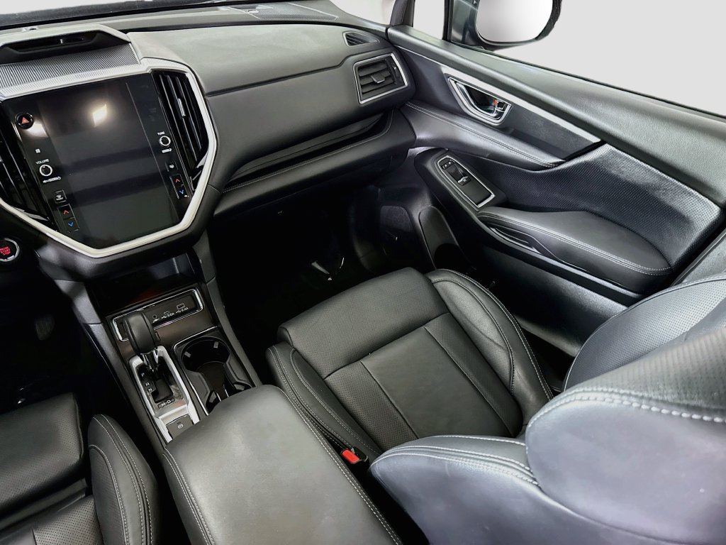 Used 2025 Subaru Ascent Limited AWD/4WD image 27