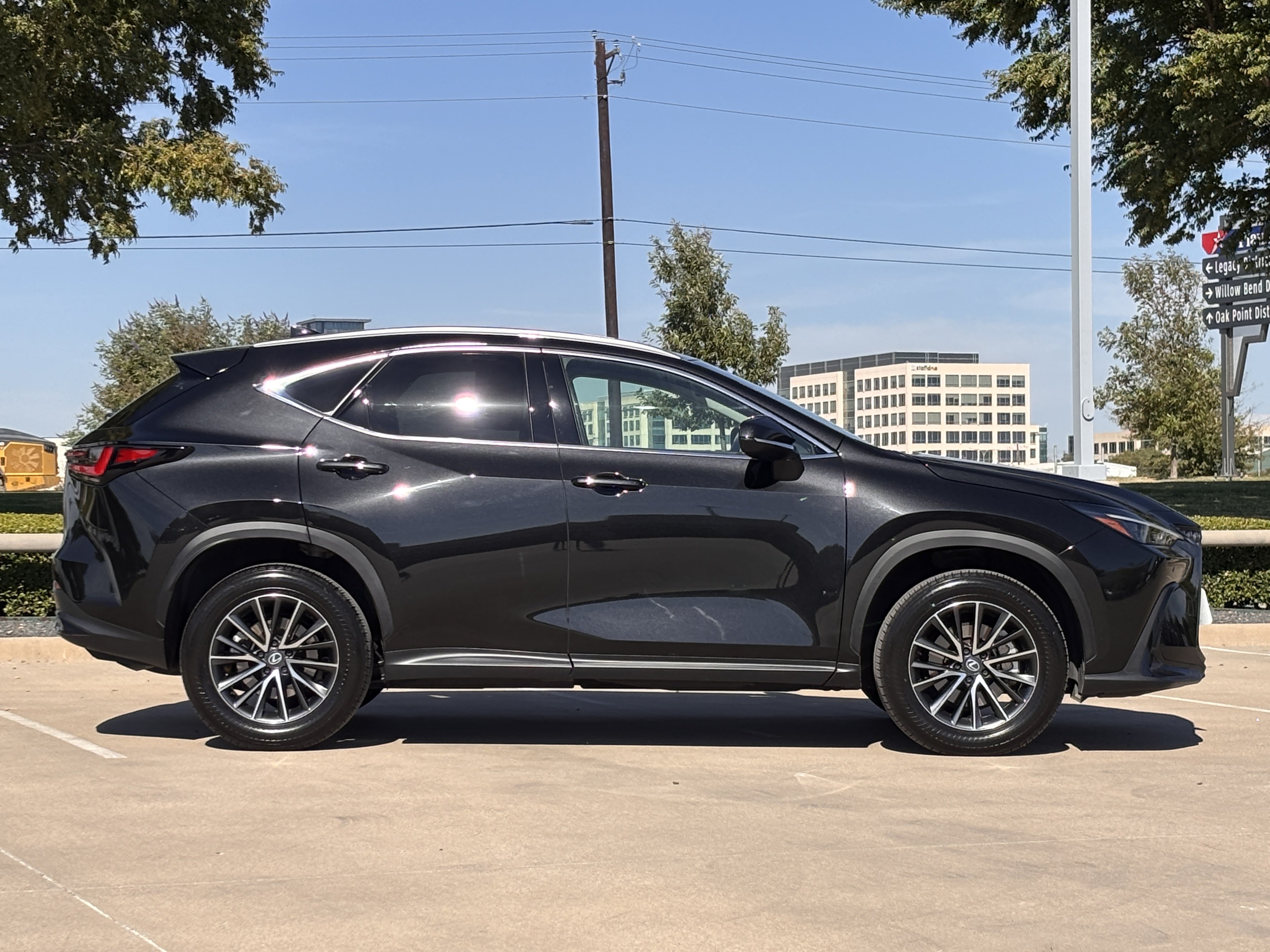 Used 2026 Lexus NX 350 AWD w/ Accessory Package (Z1) image 6
