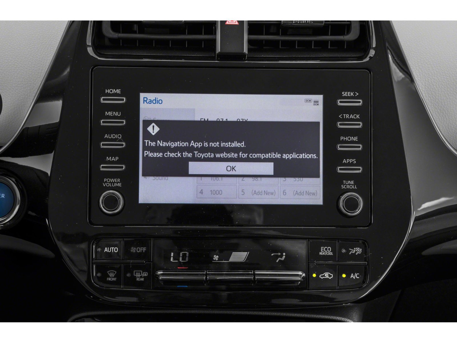 Used 2022 Toyota Prius XLE image 14