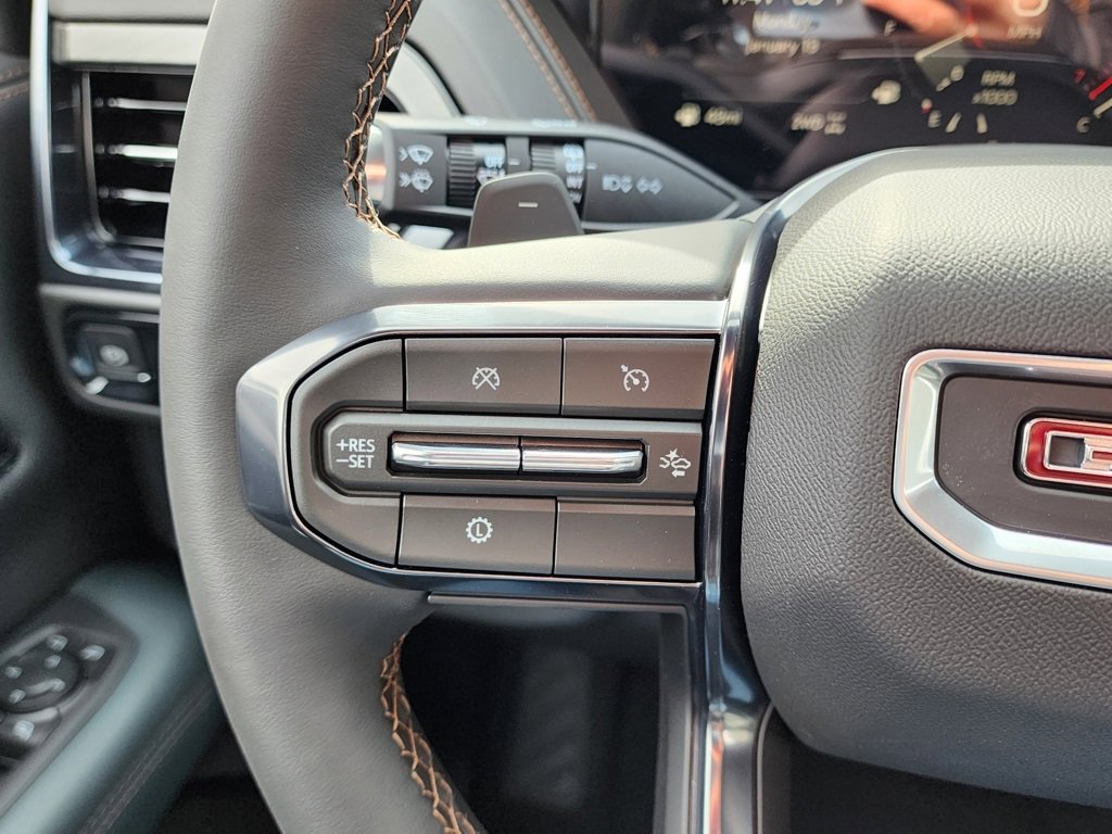 New 2026 GMC Yukon AT4 image 20