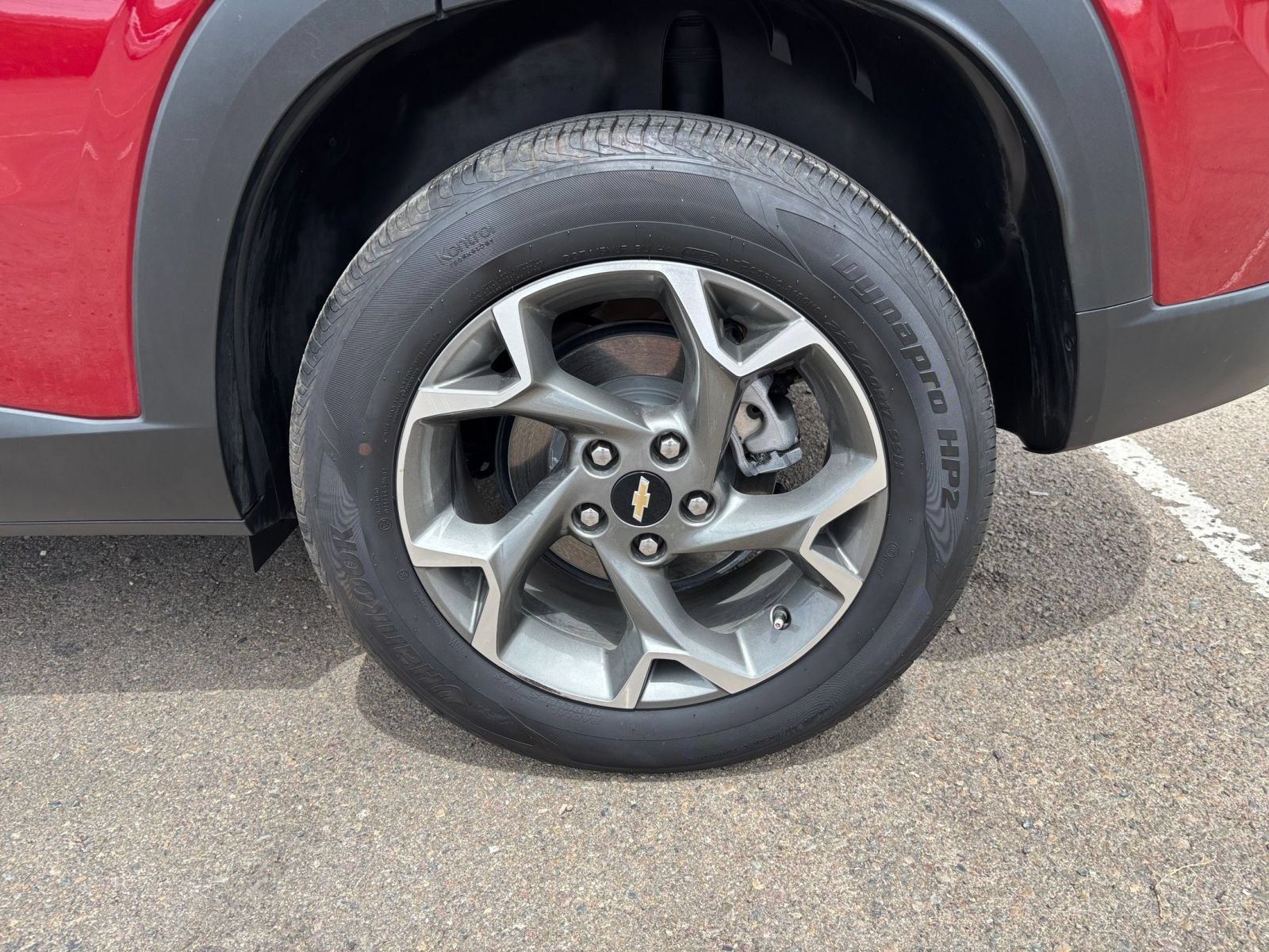 Used 2025 Chevrolet Trax LT w/ LT Convenience Package FWD image 28