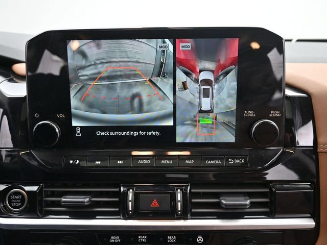 Used 2024 Nissan Pathfinder Platinum w/ Cargo Package image 21