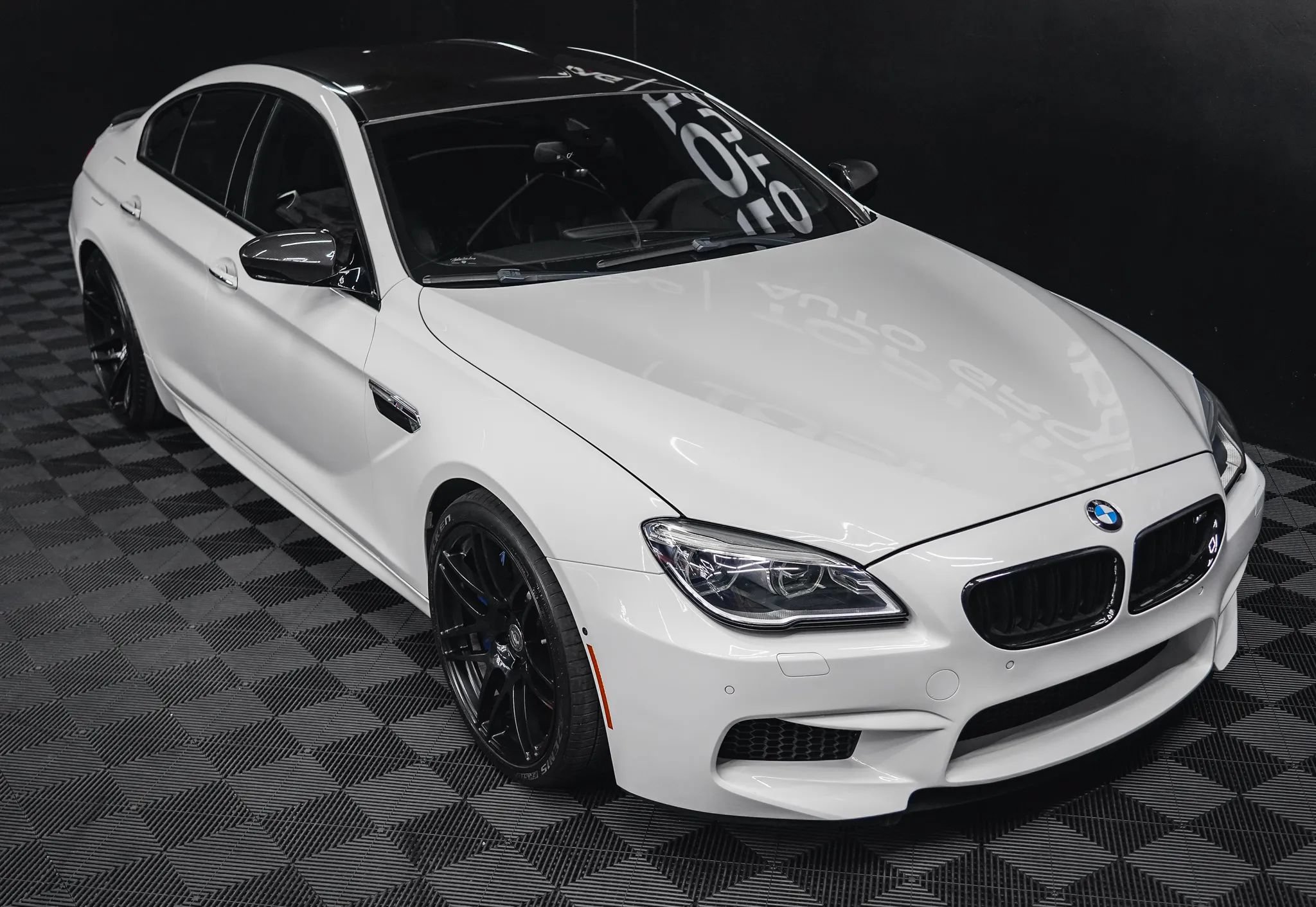 Used 2016 BMW M6 Gran Coupe w/ Executive Package RWD image 28