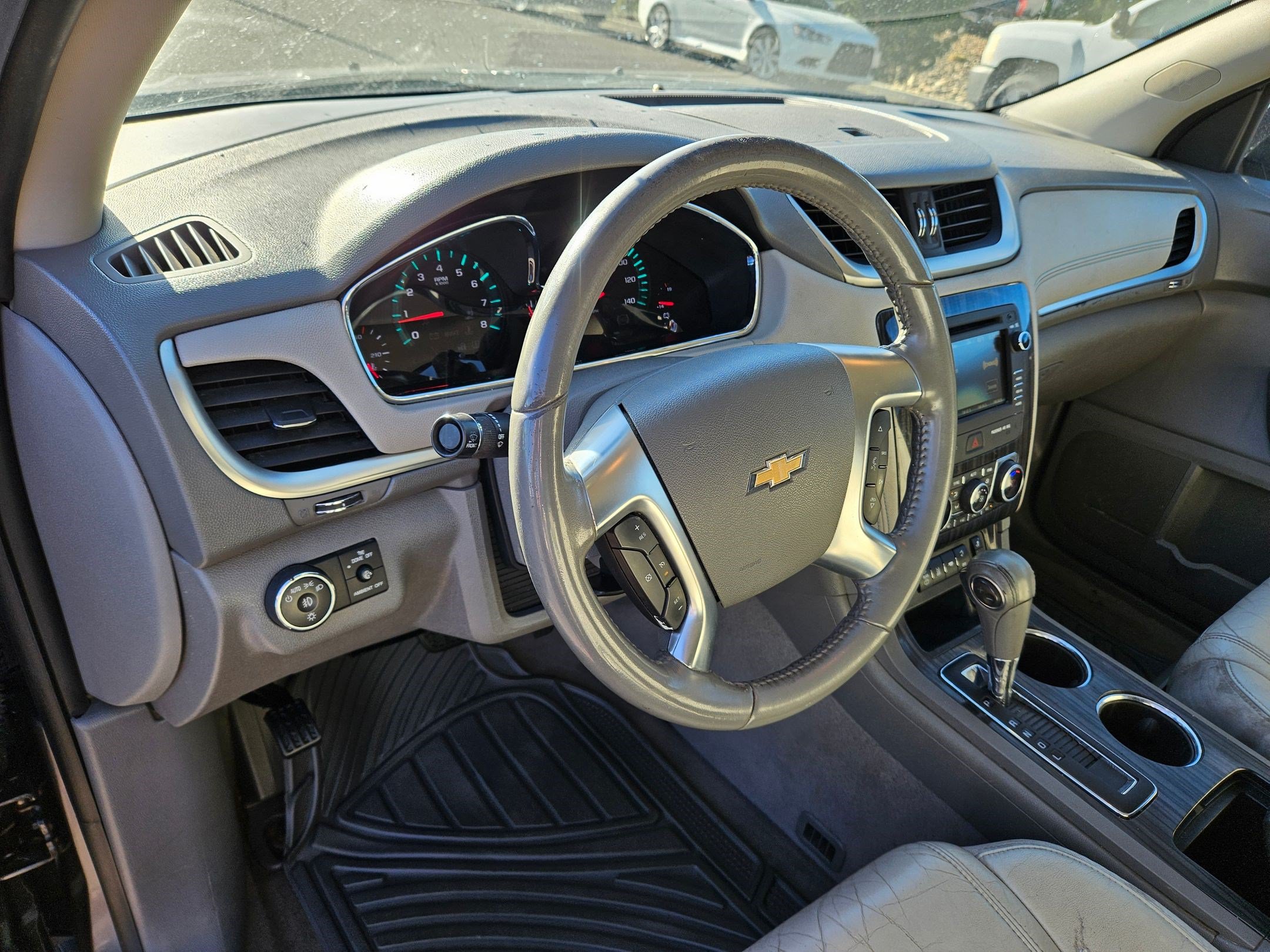 Used 2013 Chevrolet Traverse LT AWD/4WD image 14