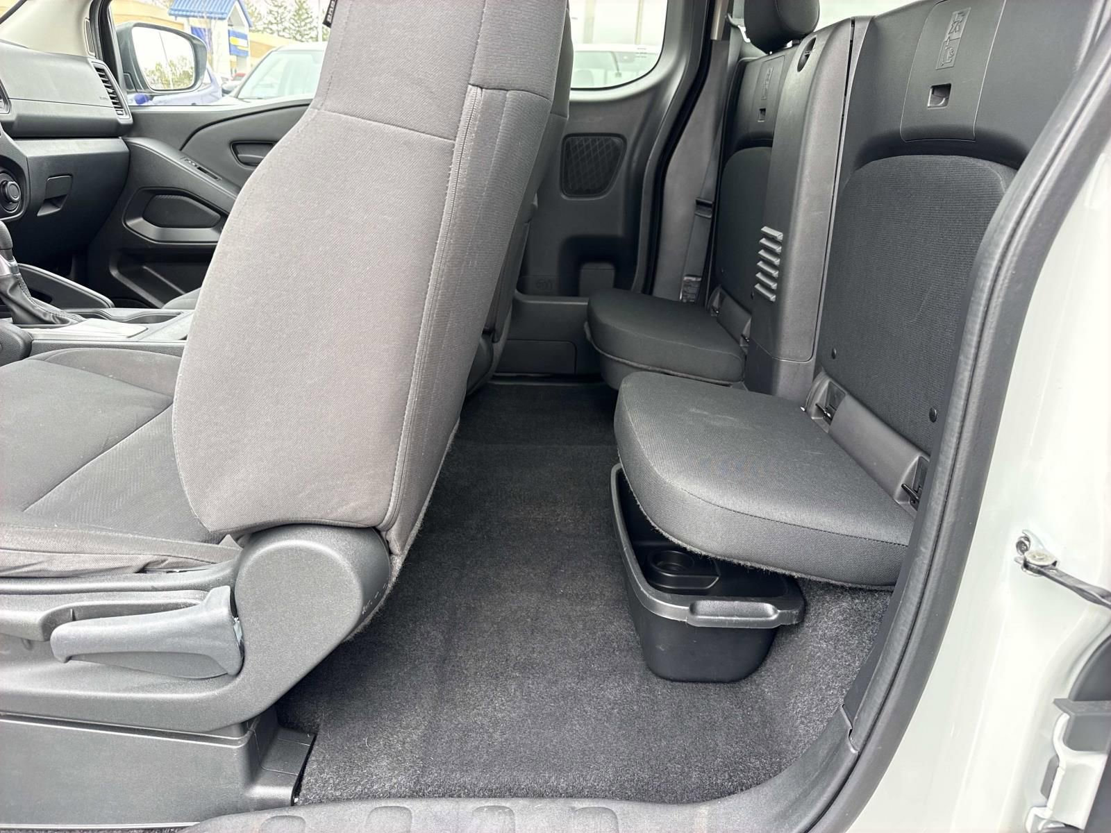 Used 2022 Nissan Frontier S RWD image 27