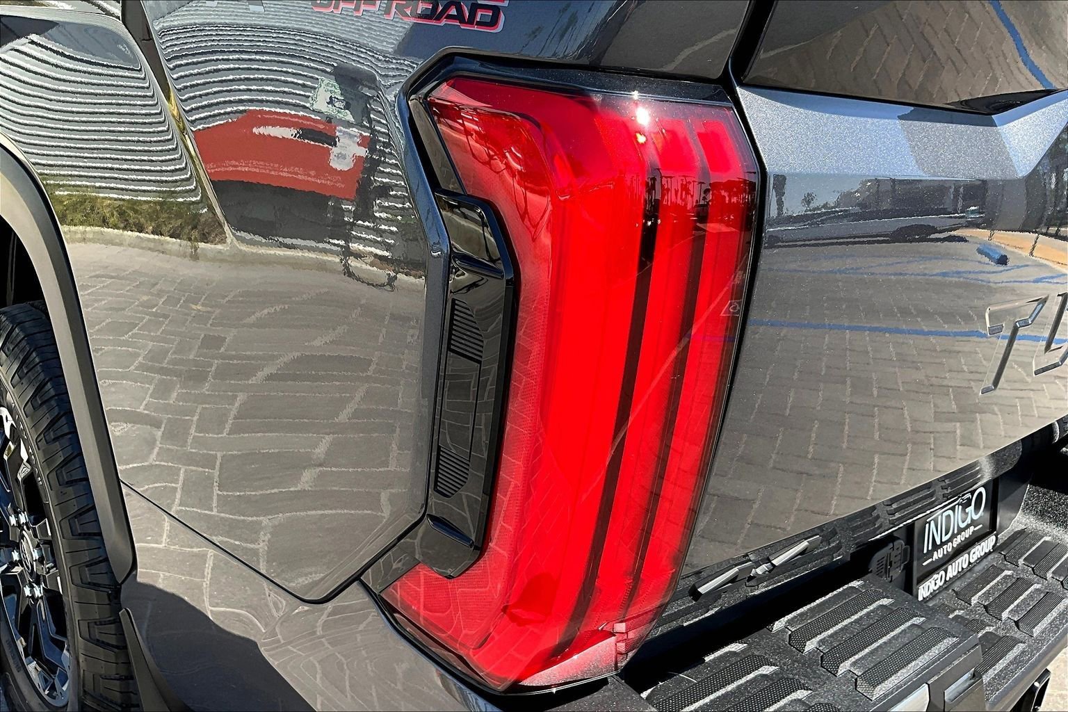 Used 2025 Toyota Tundra SR5 w/ TRD Off-Road Package AWD/4WD image 29