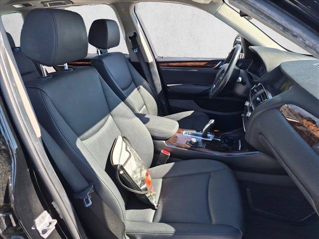 Used 2017 BMW X3 sDrive28i RWD image 13