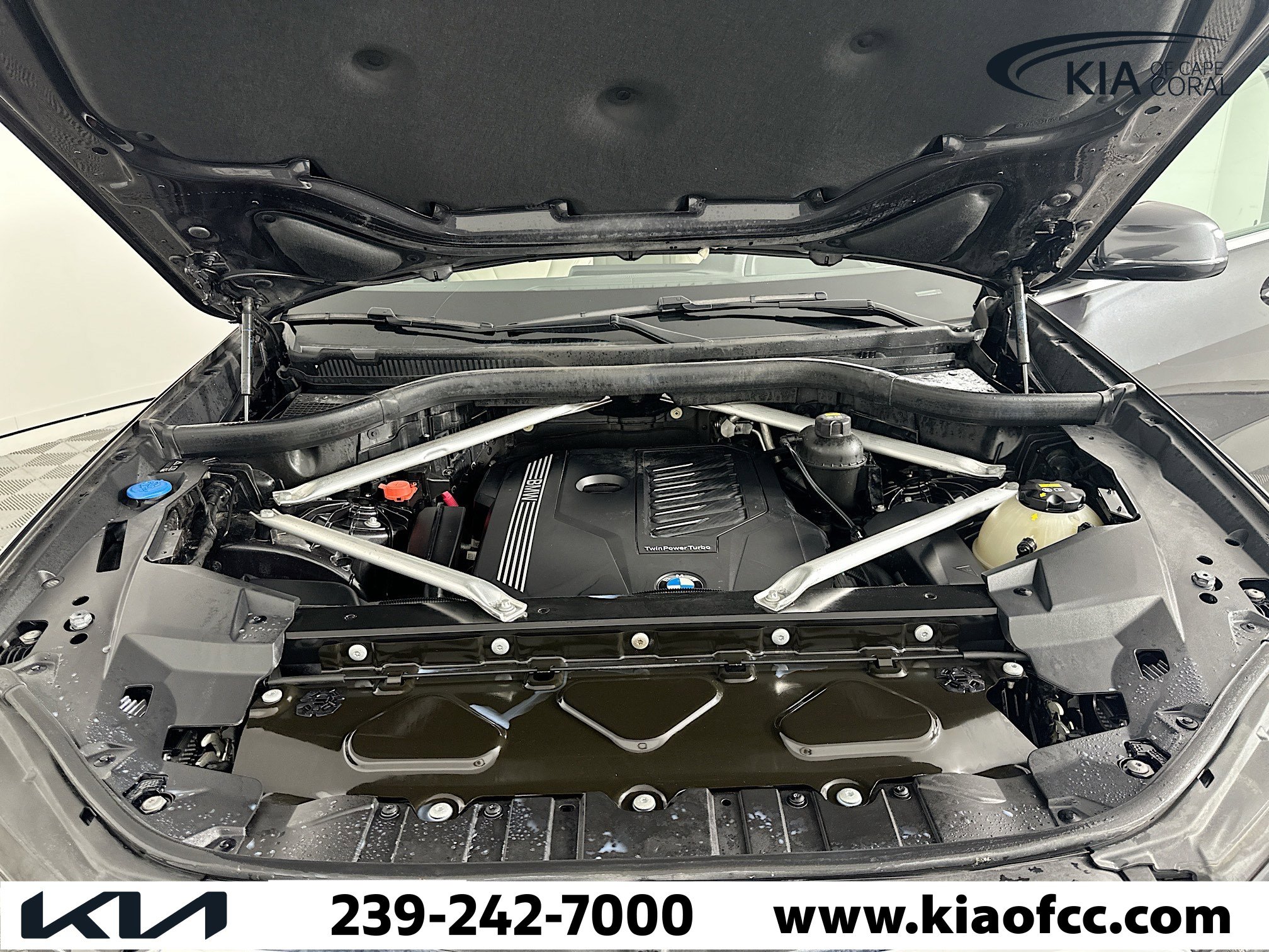 Used 2020 BMW X5 xDrive40i w/ Premium Package image 33