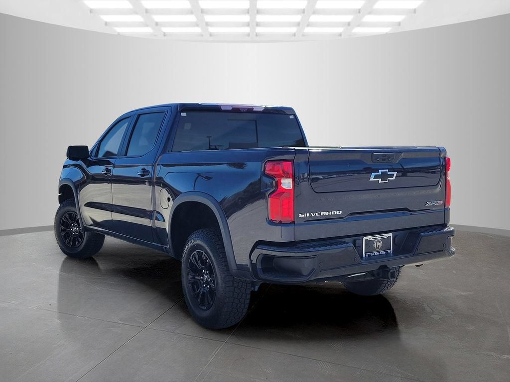 Used 2022 Chevrolet Silverado 1500 ZR2 w/ Technology Package AWD/4WD image 6