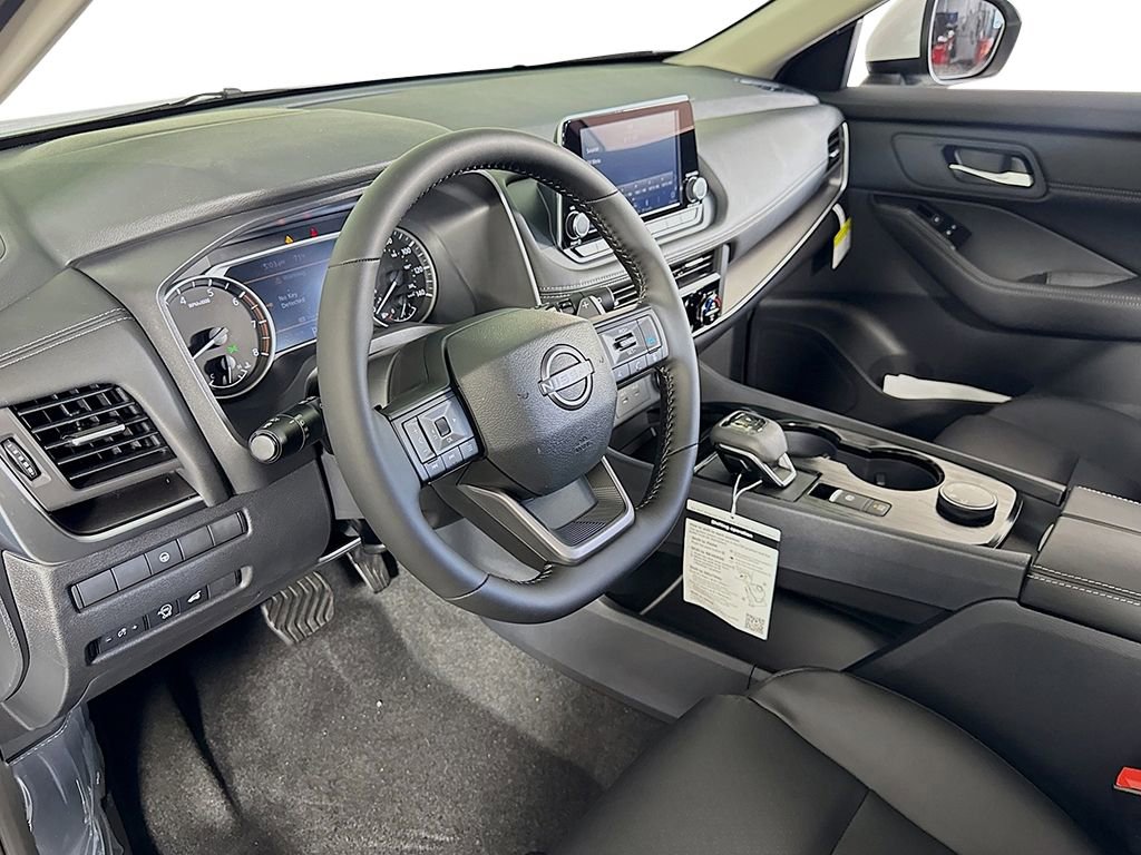 New 2026 Nissan Rogue SV w/ SV Premium Package image 13