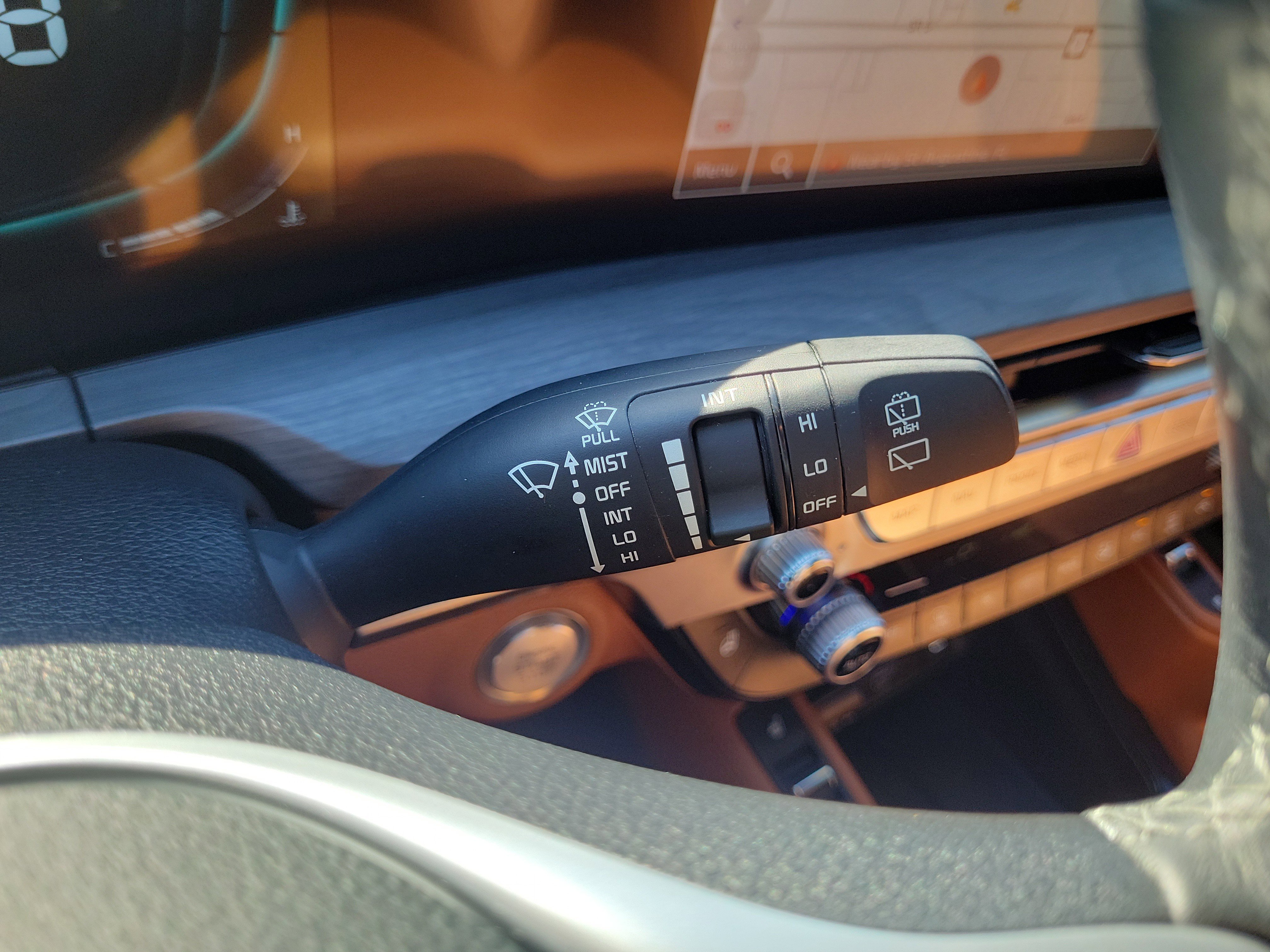 Certified 2025 Kia Telluride EX X-Line AWD/4WD image 32