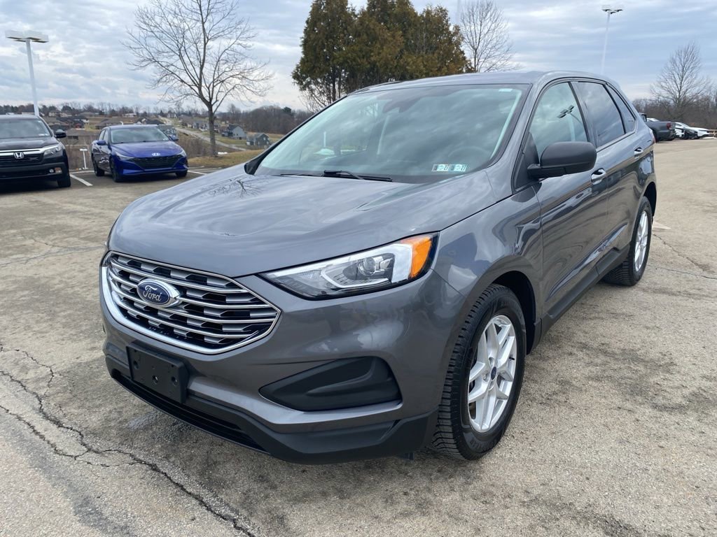 Used 2022 Ford Edge SE w/ Cargo Accessory Package image 7