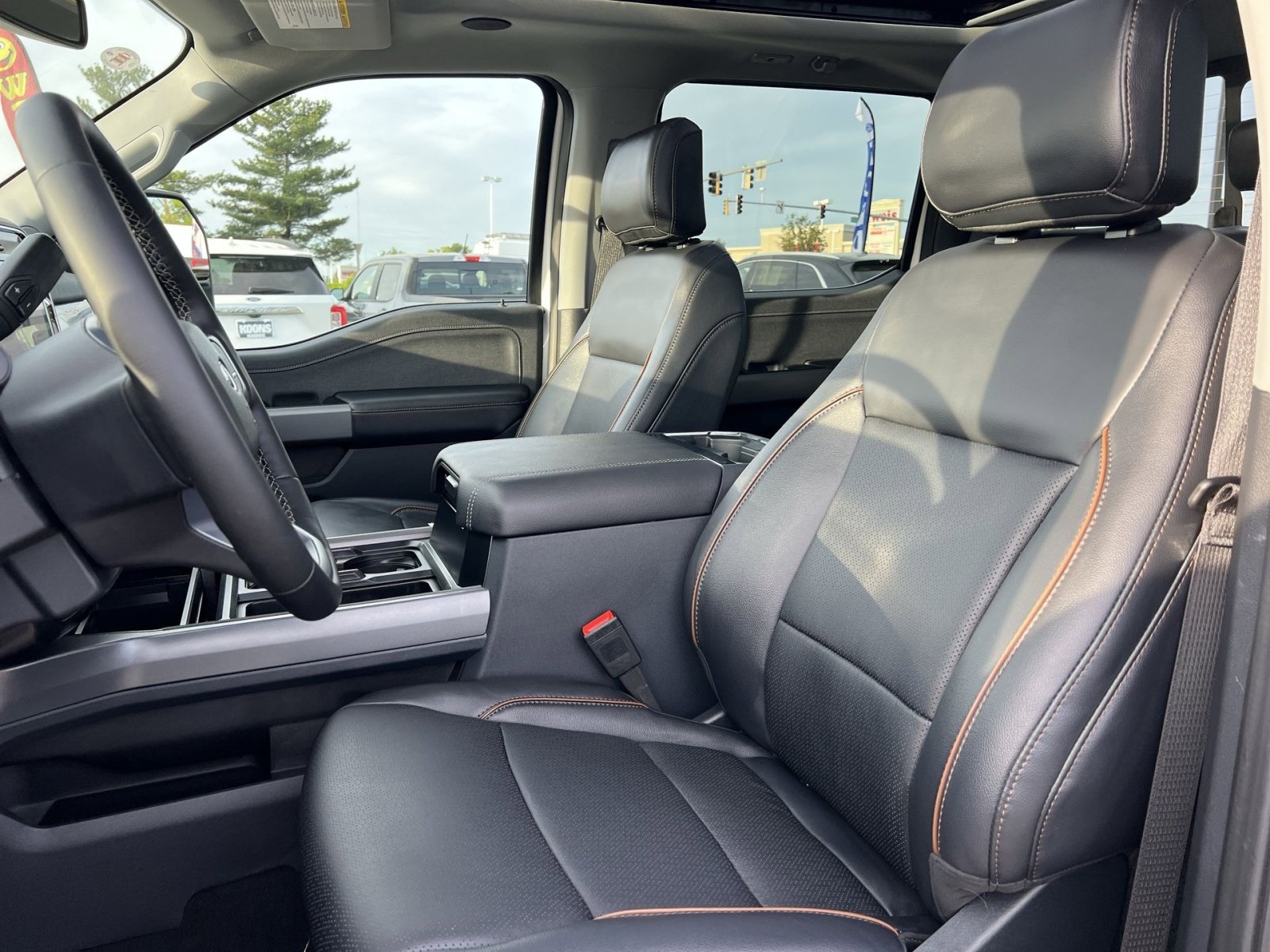 Used 2026 Ford F250 Lariat w/ Lariat Ultimate Package AWD/4WD image 21