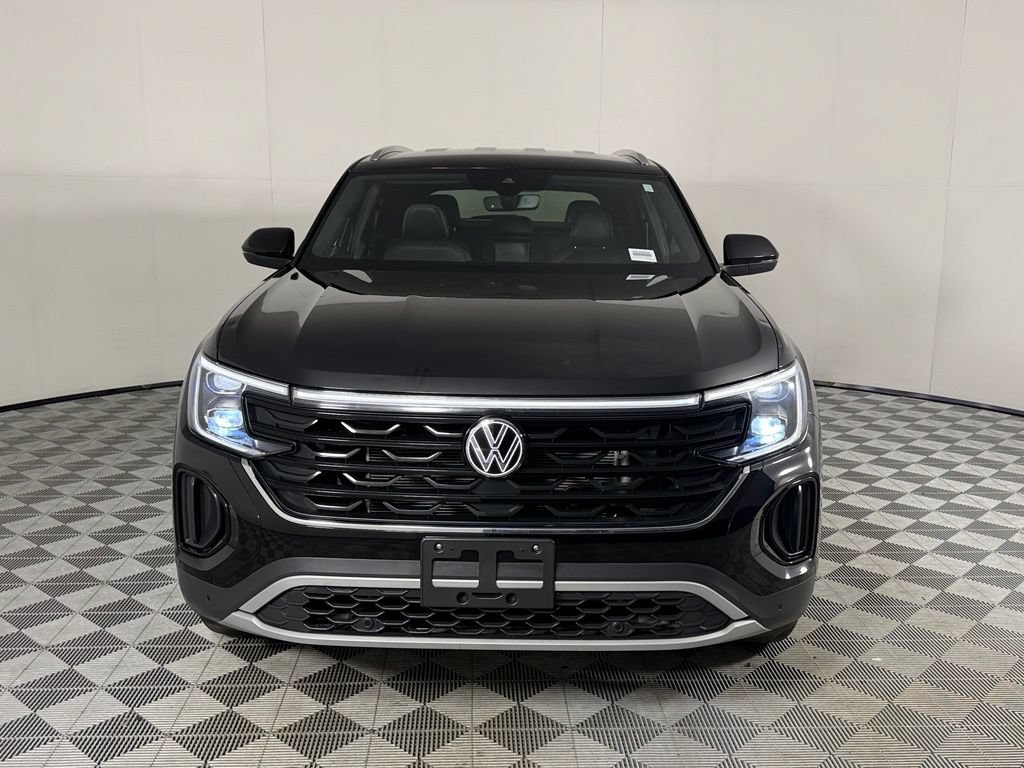 Used 2026 Volkswagen Atlas Cross Sport SE FWD image 8
