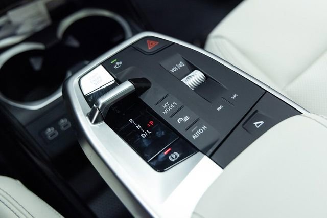 New 2026 BMW X1 xDrive28i image 21