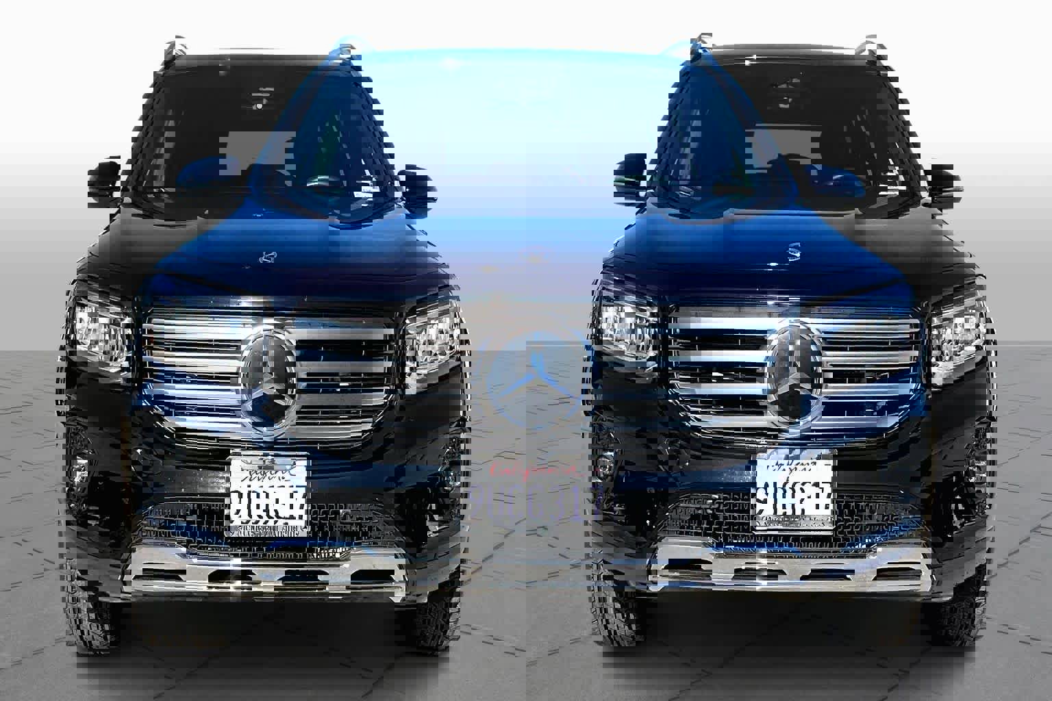 Used 2025 Mercedes-Benz GLB 250 GLB 250 image 4