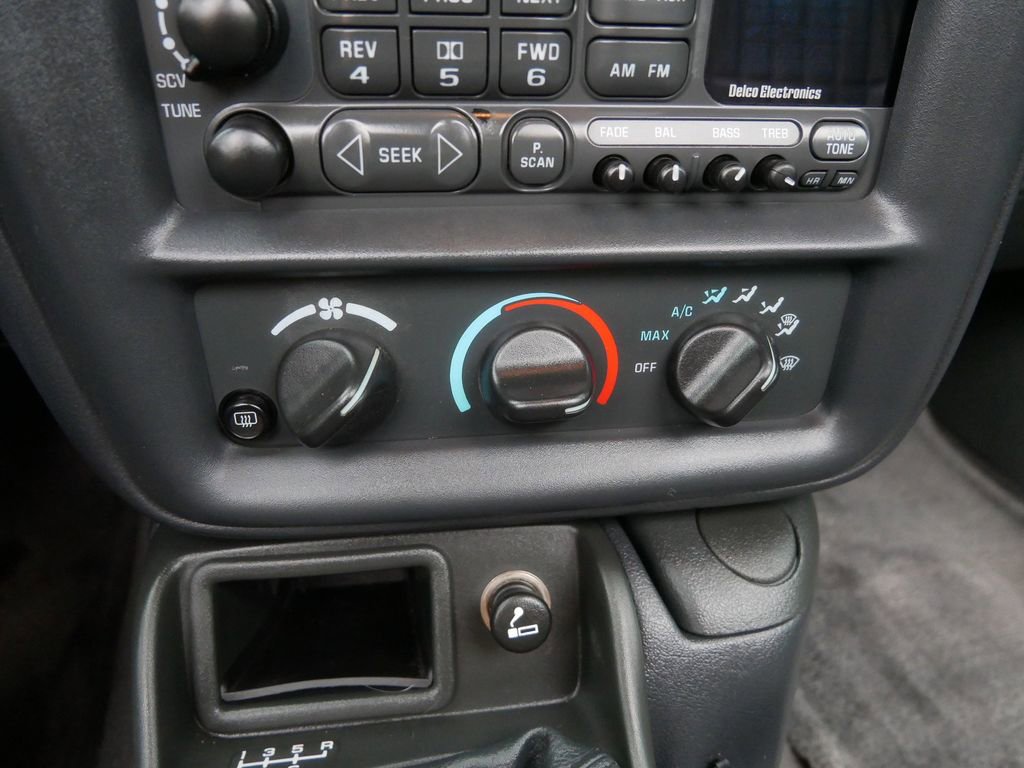 Used 1997 Chevrolet Camaro Z28 w/ Preferred Equipment Group 2 image 22