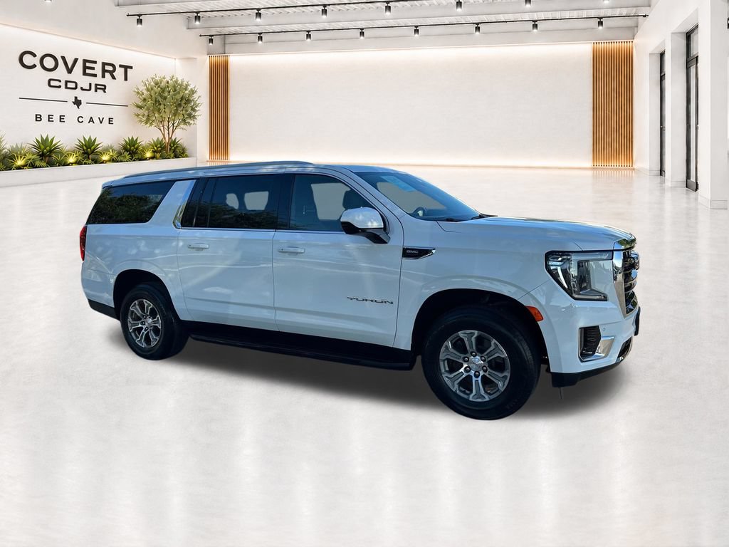 Used 2023 GMC Yukon XL SLE w/ Gmc Pro Safety Plus Package RWD image 14
