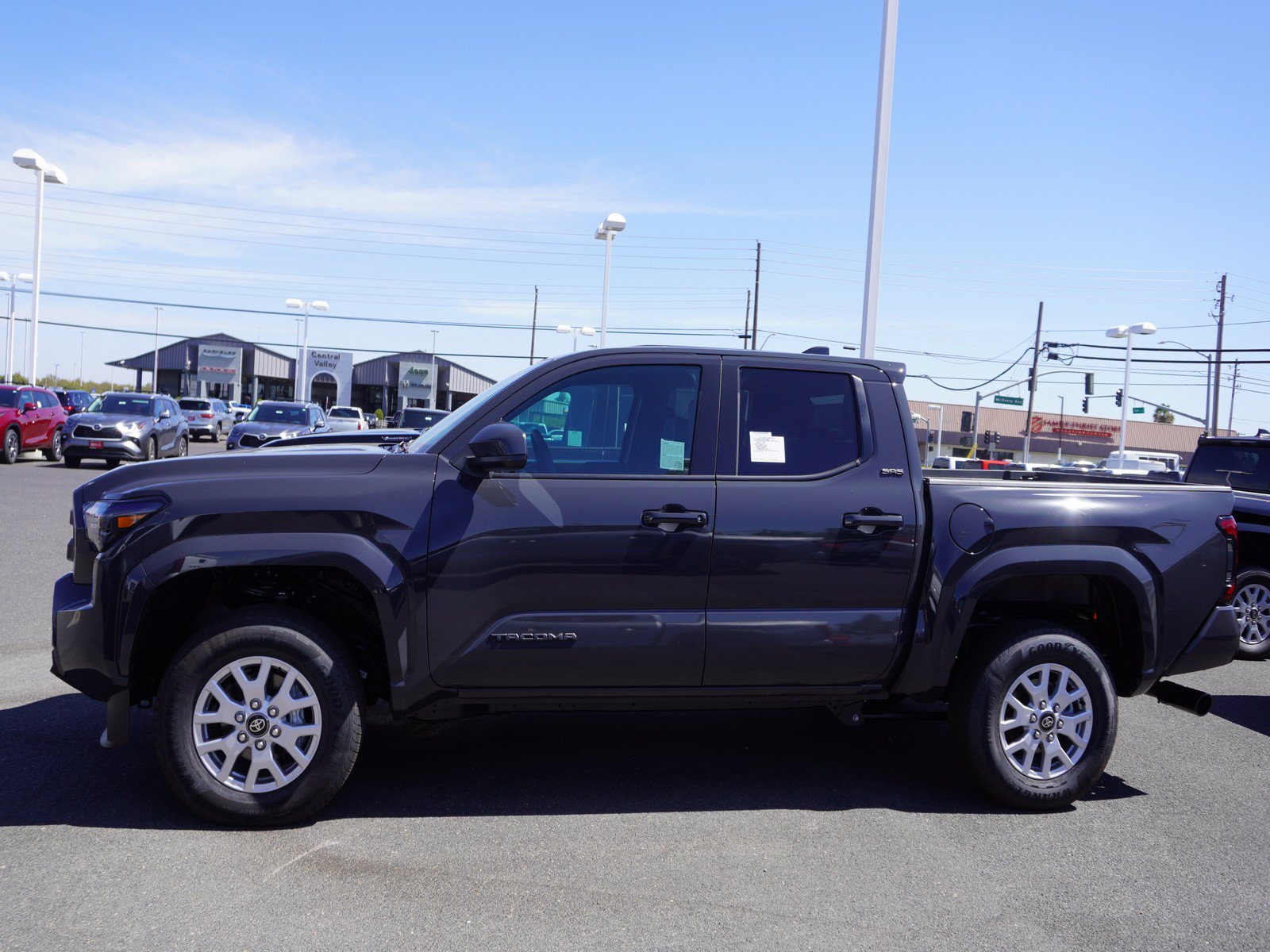 New 2026 Toyota Tacoma SR5 AWD/4WD image 6