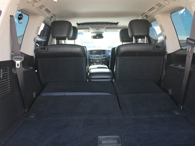 Used 2017 INFINITI QX80 4WD w/ Driver Assistance Package image 26