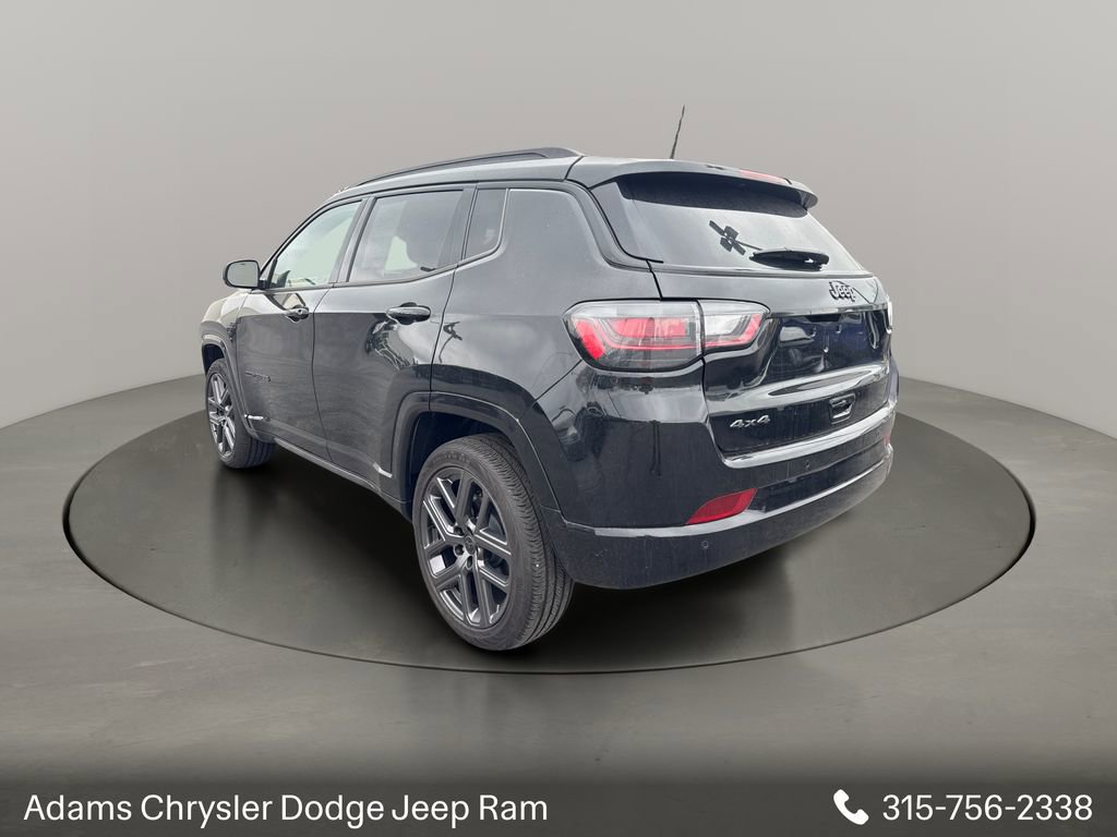 Used 2025 Jeep Compass Limited w/ High Altitude Package AWD/4WD image 5