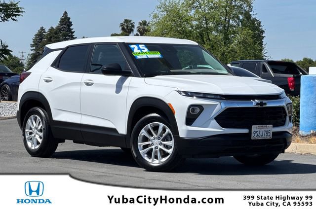 Used 2025 Chevrolet TrailBlazer LS w/ LS Convenience Package image 1