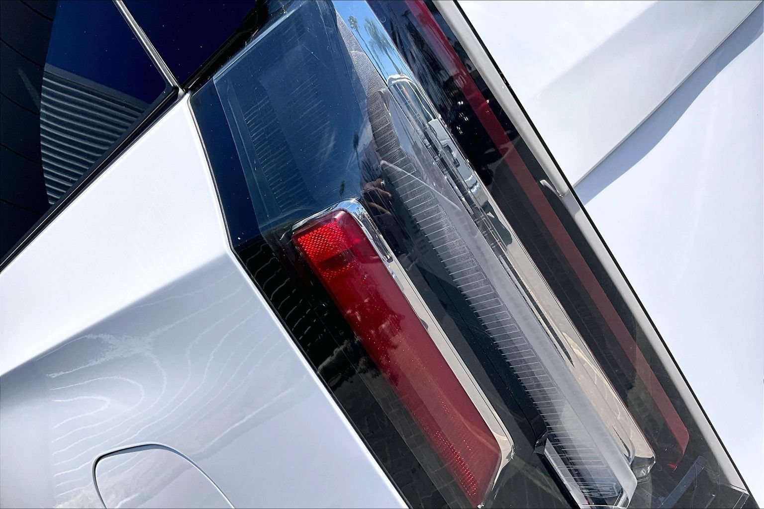 Used 2022 Cadillac Escalade Sport Platinum RWD image 30