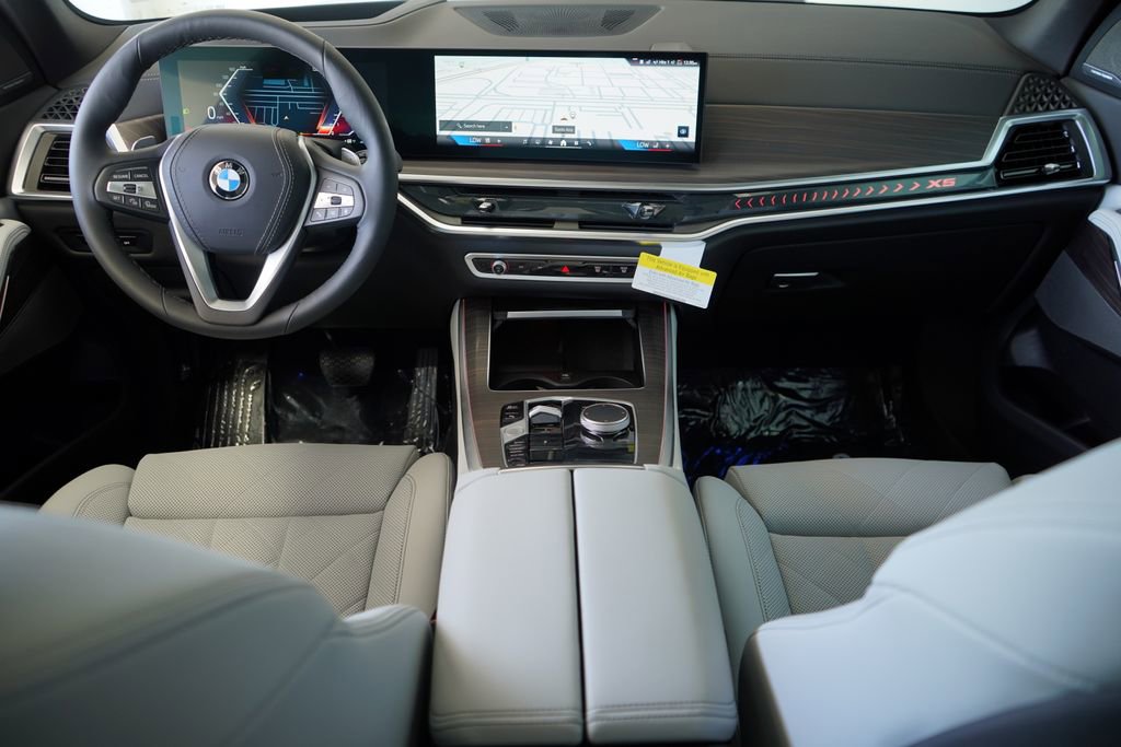 Used 2026 BMW X5 sDrive40i RWD image 14