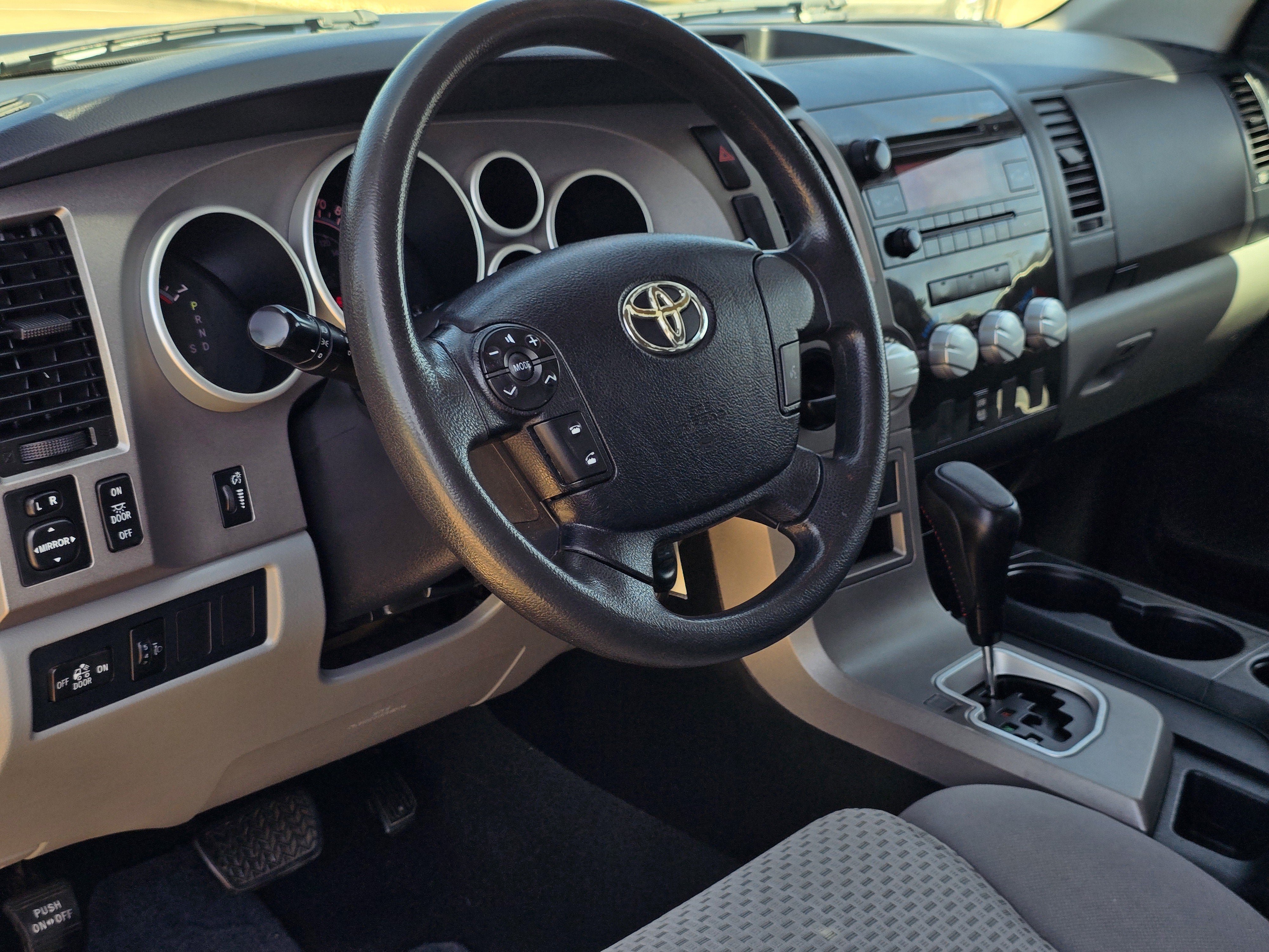 Used 2012 Toyota Tundra 2WD CrewMax w/ Tow Pkg image 31