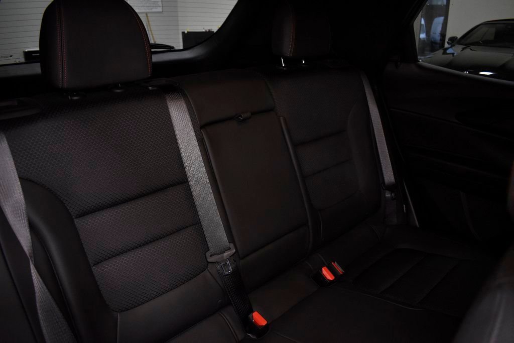 Used 2023 Chevrolet TrailBlazer RS w/ Convenience Package image 45