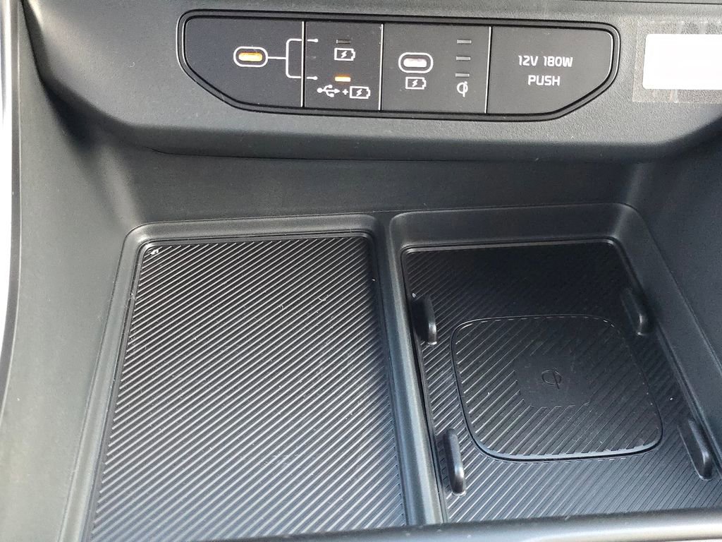 New 2026 Kia Carnival EX image 7