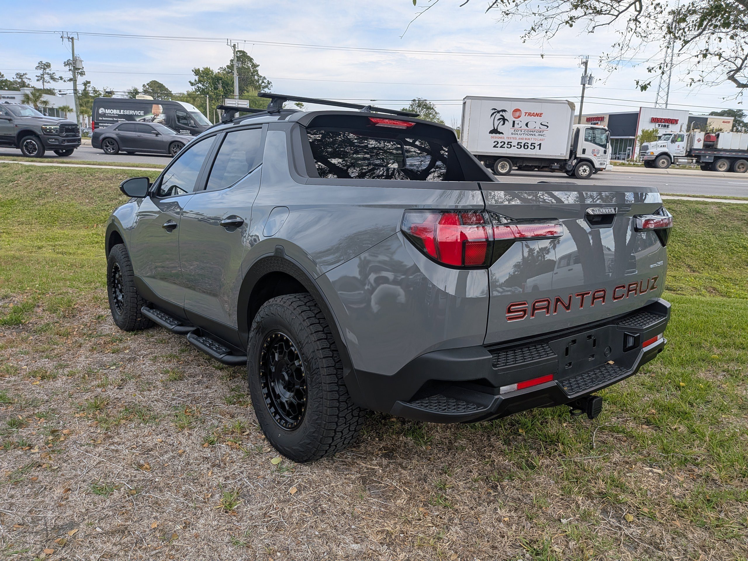 Used 2024 Hyundai Santa Cruz Night AWD/4WD image 6