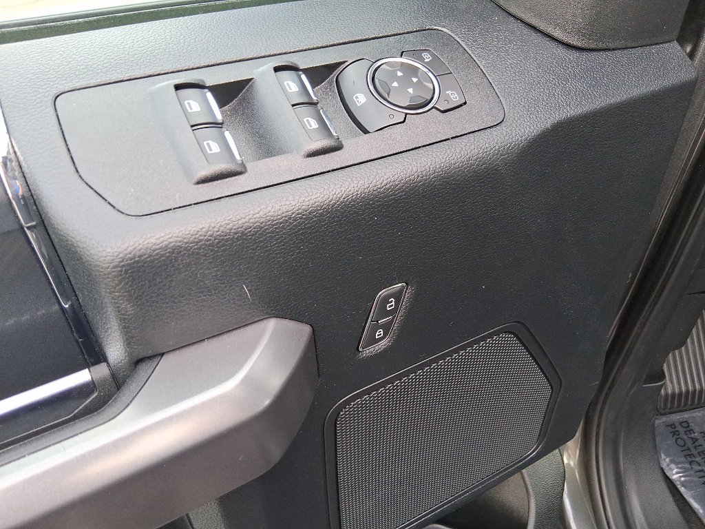 Used 2020 Ford F150 XLT w/ Equipment Group 302A Luxury image 12