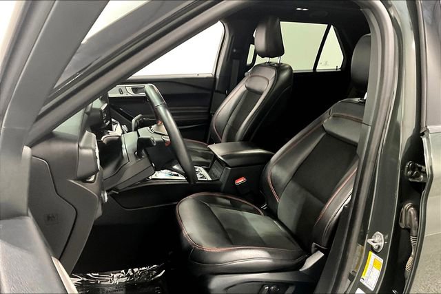 Used 2024 Ford Explorer ST-Line w/ Class IV Trailer Tow Package image 21