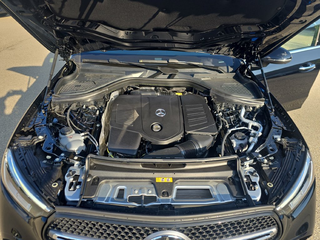 New 2026 Mercedes-Benz GLC 300 4MATIC image 21
